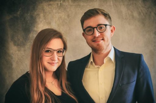 Hohenlohe Plus Podcast: Als Start-Up den Markt der Personenführungsanlagen revolutionieren? So gehts! – mit Anna Kollmer und Jonas Bayerlein von der Elysium audio solutions GmbH