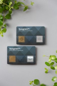 Neu bei PCS: Individuelle Firmenausweise mit Duogram für optischen Kopierschutz