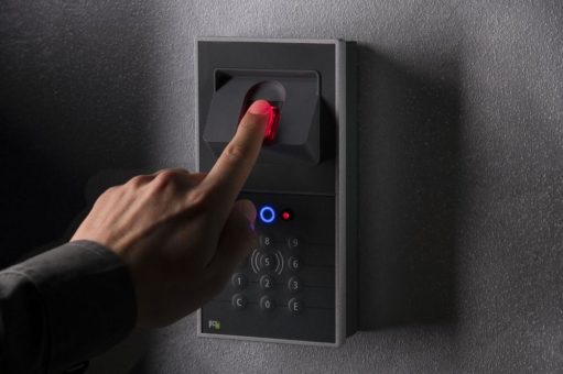 PCS erstmals auf light+building: mit vernetzter Gebäudesicherheit auf der Intersec Building