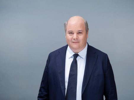 Ernennung von Vincent Mortier zum Chief Investment Officer von Amundi und Matteo Germano zum stellvertretenden Chief Investment Officer von Amundi