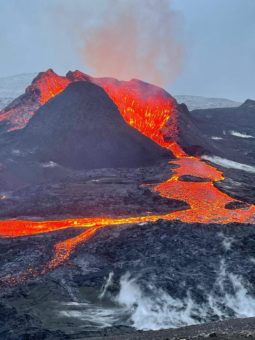 Wenn der Vulkan ruft! Neues Programm für Island-Reisen