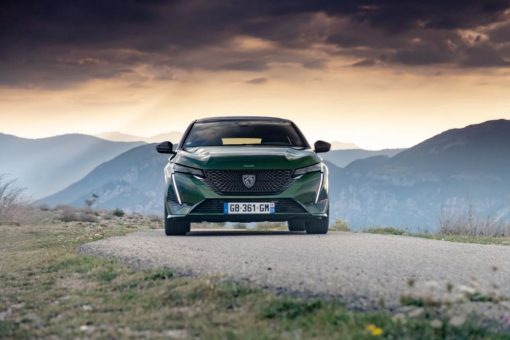 Der neue PEUGEOT 308 mit „Trophées de L’Argus“ ausgezeichnet