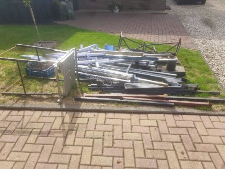 Beim Schrotthändler in Bottrop auch Autoentsorgen mit Nachweis