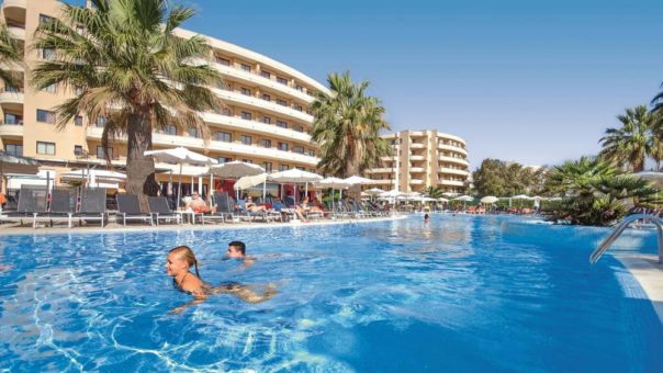 alltours hebt 2G-Regel für eigene Hotelkette allsun auf