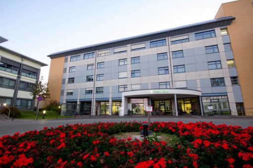 Corona-Besuchsverbot wird weitgehend gelockert- es gelten wie bisher strikte Hygiene-Schutzmaßnahmen