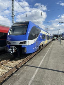 BRB stellt Aufenthaltszug für Flüchtende in Freilassing