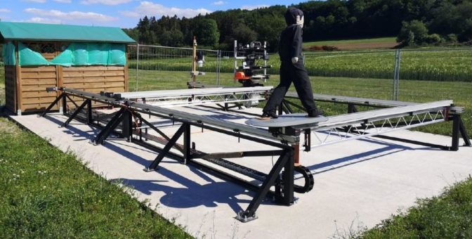 Strautmann entwickelt mit der Hochschule Osnabrück den ersten Teststand für Sensoren autonomer Maschinen im Außenbereich