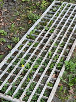 Mischschrott und Kernschrott abholen lassen beim Schrotthändler aus Solingen