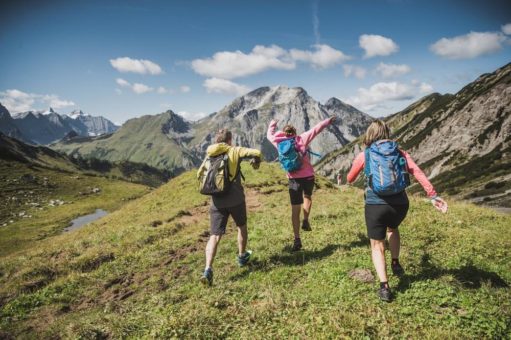 Wandern mit Harry Prünster durch die Silberregion Karwendel