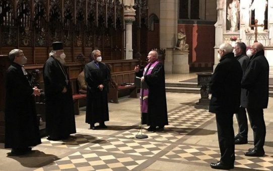 ACK-Mitgliederversammlung ruft zum sofortigen Kriegsende in der Ukraine auf und bestätigt Vorstand