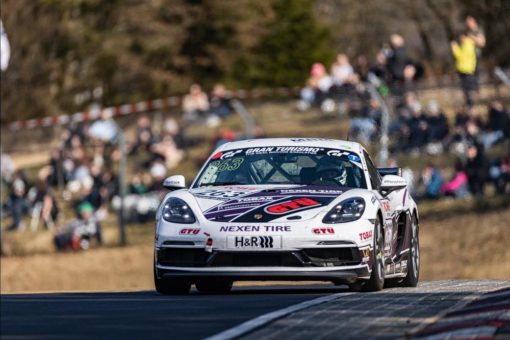 Racing Group Eifel by NEXEN TIRE Motorsport startet mit Klassensieg in die neue Nordschleifen-Saison