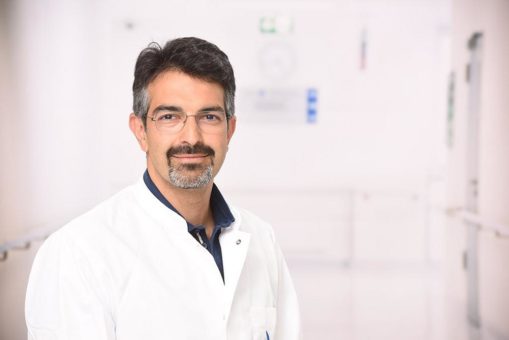 Chefarzt der Orthopädie und Unfallchirurgie von stern ausgezeichnet