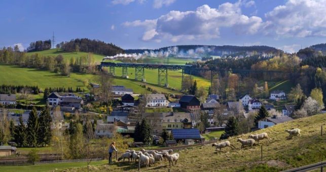 Erzgebirgische Aussichtsbahn EAB startet durch