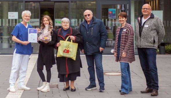 Aylin Küppers absolvierte im März 2022 das beste Examen als Kinderkrankenpflegerin im Helios Klinikum Duisburg