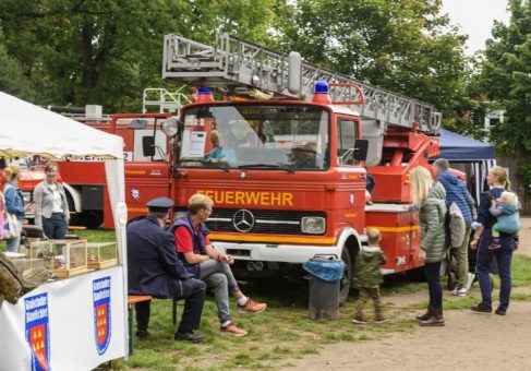 Oldtimer-Blaulichttag im Tierpark Nordhorn