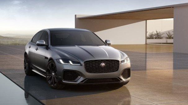 Jaguar XE und XF: Neue 300 SPORT Modelle und Sprachsteuerung Alexa serienmäßig über die gesamten Modellreihen