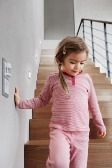 Mit diesen Maßnahmen wird das Zuhause für Kinder sicherer