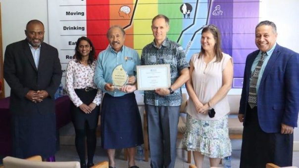 WHO zeichnet 10.000-Zehen-Kampagne von Adventist Health in Fidschi aus