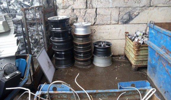 Neben fairen Preisen garantiert der Schrotthändler Herne ein fachkundiges Schrott-Recycling