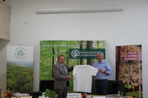 Mit Innovation aus der Waldkrise – Forstleute aus ganz Deutschland versammeln sich in Braunschweig