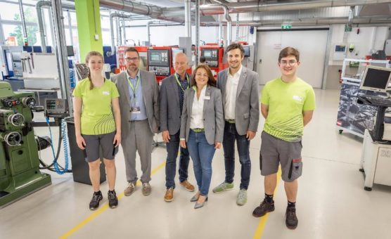 Alles neu – W&H eröffnet Campus