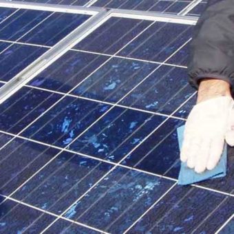 Photovoltaik Reinigung mit und ohne Nanoversiegelung