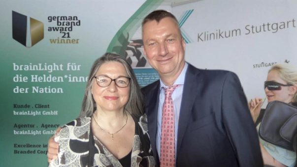 CSR-Projekt „brainLight für die Helden*innen der Nation“ prämiert