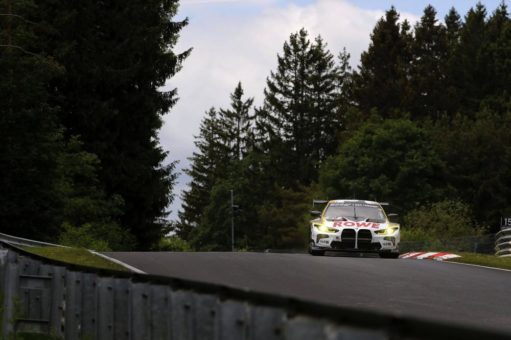 24h Nürburgring: Augusto Farfus fährt im ROWE Racing BMW M4 GT3 im Top-Qualifying in die erste Startreihe