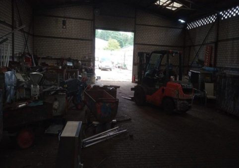 Schrottabholung Bergisch Gladbach – Metallschrott beinhaltet wertvolle Rohstoffe, die nicht ungenutzt verfallen sollten