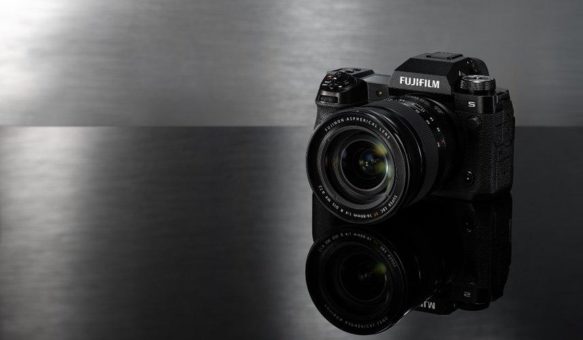 Neues Flaggschiffmodell – die FUJIFILM X-H2S setzt Maßstäbe in der professionellen Foto- und Videografie