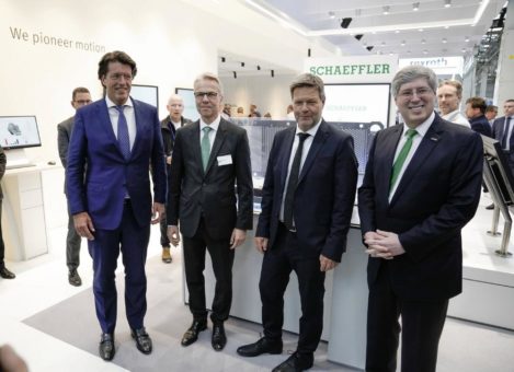 Schaeffler zeigt Robotik, nachhaltiges Engineering und Wasserstoff