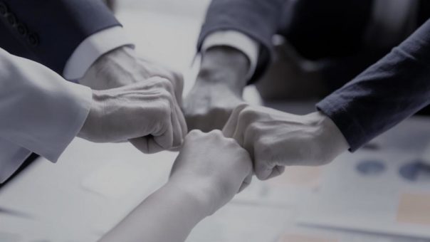 Onboarding: Wie Sie schnell von neuen Mitarbeitenden profitieren – und sie langfristig gewinnen
