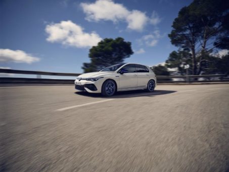 Golf R „20 Years“1 – Jubiläumsmodell des Golf R ist ab sofort bestellbar