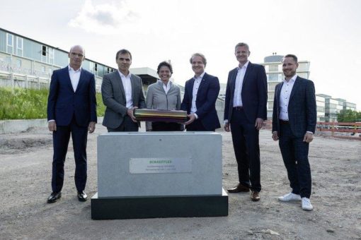 Schaeffler legt Grundstein für Zentrallabor