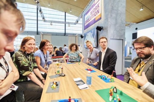 E-Learning-Community feiert Wiedersehen auf der LEARNTEC 2022