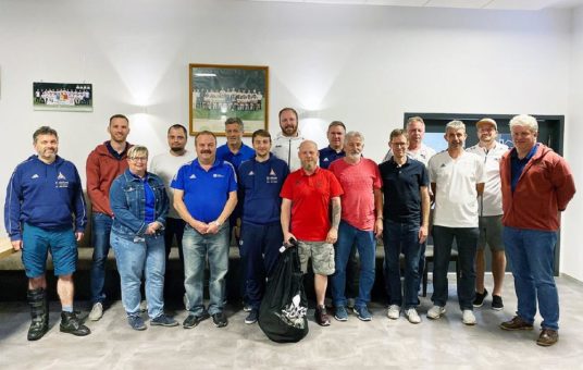 „Für uns ein Gewinn“: Jugendvereinsdialog beim SV Adelsheim