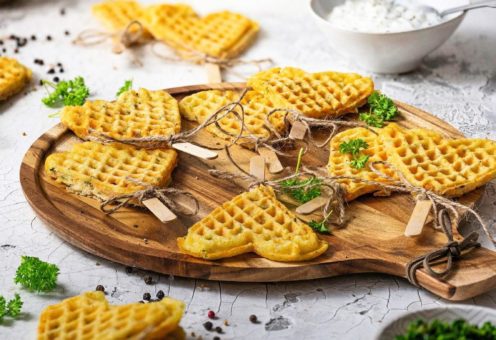 Rezept für Verliebte: Herz-Waffeln am Stiel