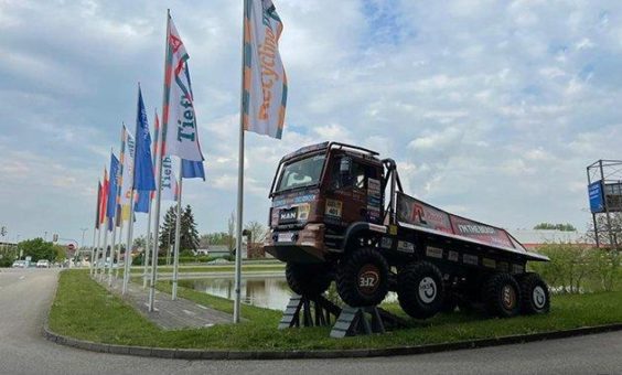 HKS Dreh-Antriebe GmbH sponsert HS Schoch Hardox-Truck-Trial Team