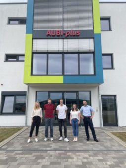 Erfolgreicher Ausbildungsabschluss bei AUBI-plus