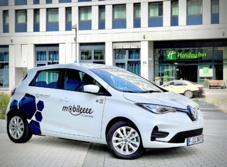 Blauer Engel für mobileeee: E-Carsharing mit Nachhaltigkeitssiegel ausgezeichnet