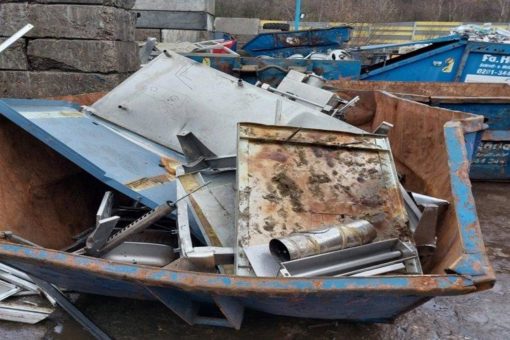 Wollen sie ihren Schrott abholen lassen? Ein Anruf und wir sind da. Durch Schrottabholung Marl