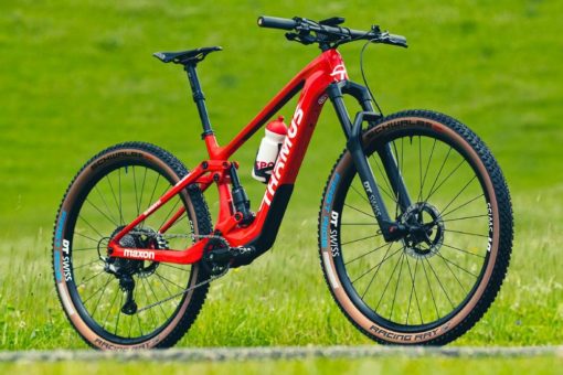 Das leichteste E-Mountainbike der Welt kommt mit dem maxon BIKEDRIVE AIR