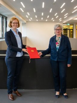 Dr. Dorothea Brüggemann zur Professorin für Biophysik und angewandte Biomaterialien berufen – HSB plant, Kooperation mit dem Fraunhofer-Institut für Fertigungstechnik und Angewandte Materialforschung (IFAM) auszubauen