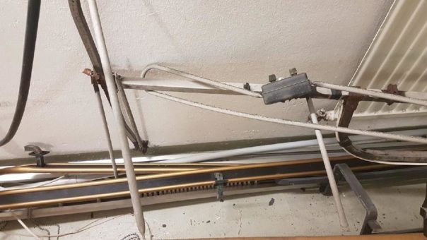 Entrümpelung und Abholung bei Firmen Kleinbetrieben und Privathaushalte