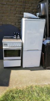 Fahrende Schrotthändler aus Mettmann nehmen alles mit