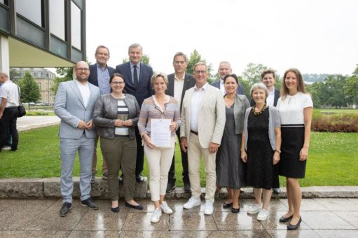 Wichtiger Baustein für die digitale Zukunftsgestaltung in der Region: Digital Hub Nordschwarzwald „plus“ ist einer der zwölf prämierten Standorte – Projektförderung in Höhe von 950.000 Euro in Aussicht