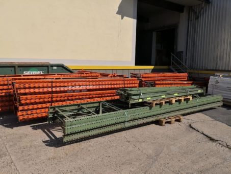 Container für angesammelten Schrott Bestellen beim Schrotthändler Willich