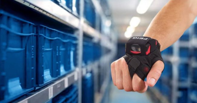 Höchste Flexibilität bei maximaler Performance: Barcodeerfassung mit dem neuen Extended Barcode Wearable HyWEAR compact xT