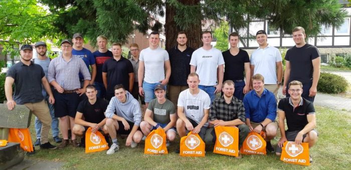 Neue Forstwirte bei den Landesforsten