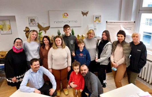 #standwithukraine: nestwärme bietet geflohenen Familien tatkräftige Unterstützung